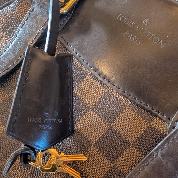 Authentic Louis Vuitton Canvas Verona PM Shoulder Bag COA included - Picture 8 of 16